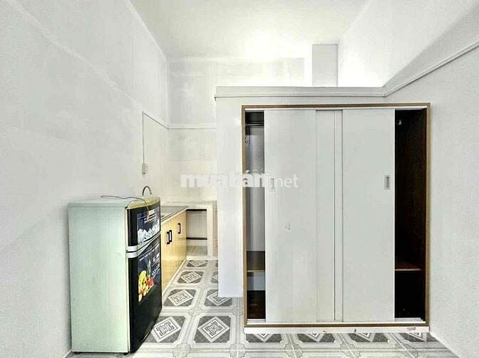 PHÒNG TRỌ VÁ RẺ THUẬN TIỆN QUA ĐẠI HỌC VĂN HIẾN - PHÒNG RỘNG VÀ THOÁNG