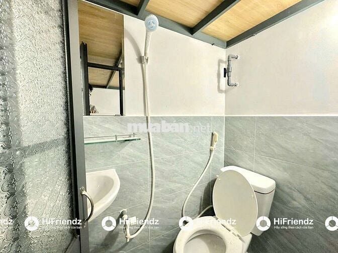Phòng trọ có gác mới xây, có thang máy Ngay Gò Dầu, Tân Sơn Nhì