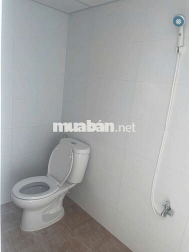 CHO THUÊ TRỌ MẶT TIỀN KDC HƯNG PHÚ . GÁC. 20MV. Đậu oto