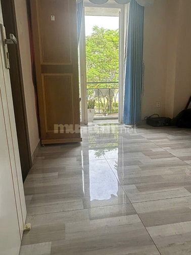 CHÍNH CHỦ BÁN CĂN GÓC 2 MẶT TIỀN VIEW CÔNG VIÊN - HỒ BƠI DỰ ÁN LOVERA 