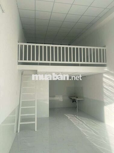 CHO THUÊ TRỌ MẶT TIỀN KDC HƯNG PHÚ . GÁC. 20MV. Đậu oto