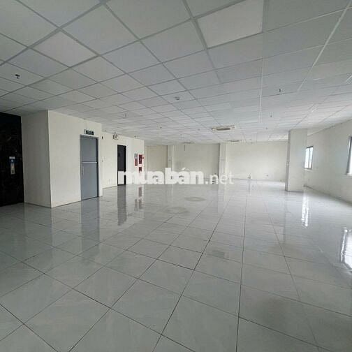 Văn Phòng Cho Thuê Mặt Tiền Lam Sơn, Sát Sân Bay Cách 5 Phút Di Chuyển