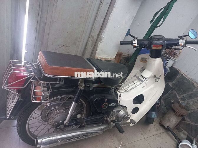 Bán xe taya đã qua sử dụng