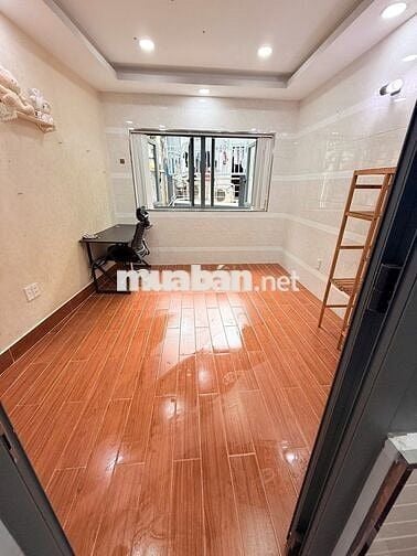 BÁN NHÀ LÝ THÁI TỔ P.10 Q.10 4 TẦNG (3,1m x 8m) Nở Hậu 3,5m - 5,3T TL