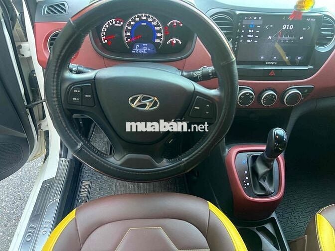 Hyundai Grand i10 2020 Hatchback 1.2 AT - 100000 k