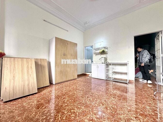 Căn Hộ Ban Công Đầy Đủ Nội Thất Rộng Rãi Thoáng Mát Ngay Aeon Tân Phú