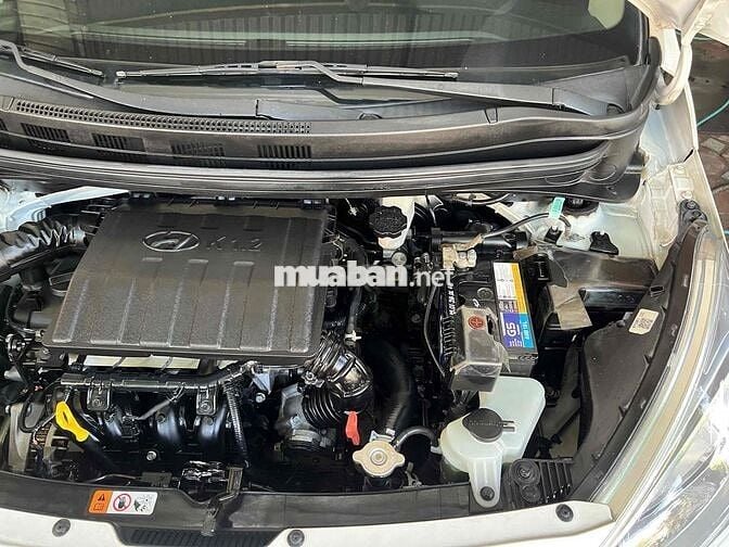 Hyundai Grand i10 2020 Hatchback 1.2 AT - 100000 k