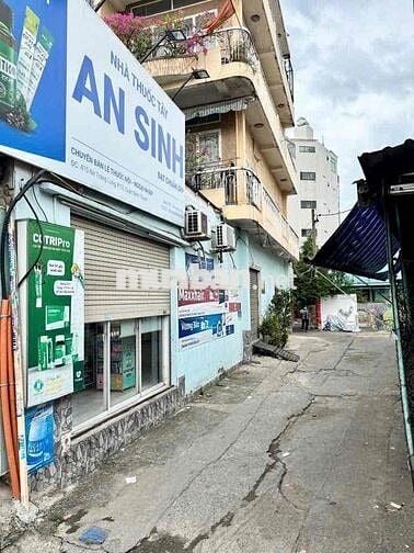 BÁN ĐẤT ĐƯỜNG NƠ TRANG LONG - 43m2 - HẺM 3,5m - NỞ HẬU TÀI LỘC