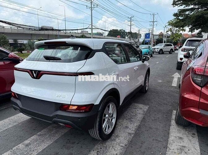 VinFast VF5 Plus 2025 mới 100%