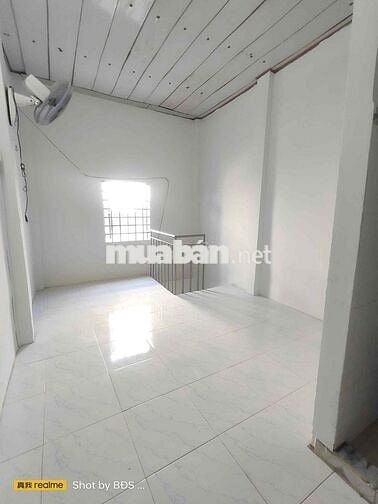 Nhà 1Trệt 1Lầu 1pn 2wc 2máy quạt Đsố 3 Trg Thọ 5triệu