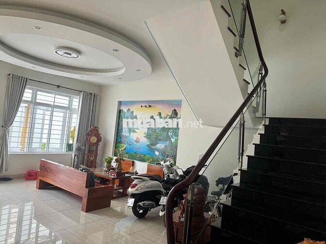 BÁN NHÀ ĐẸP 1 TRỆT 2 LẦU HẺM 7M HUYỀN TRÂN CÔNG CHÚA