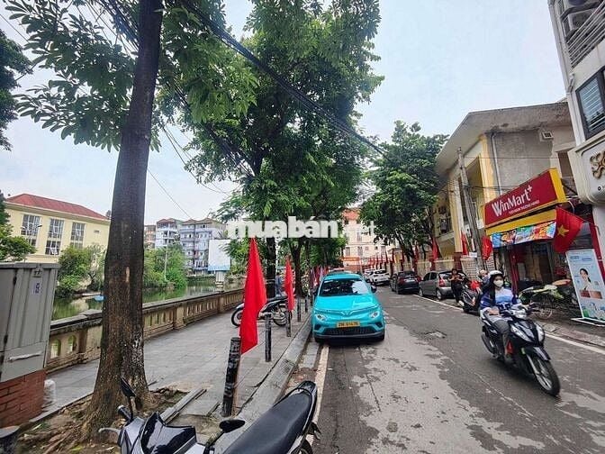 BÁN NHÀ NGÕ 68 CẦU GIẤY - GẦN OTO GẦN PHỐ- HỒ ĐIỀU HÒA  -FULL NỘI THẤT