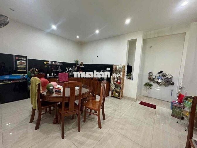 BÁN NHÀ ĐẸP 1 TRỆT 2 LẦU HẺM 7M HUYỀN TRÂN CÔNG CHÚA