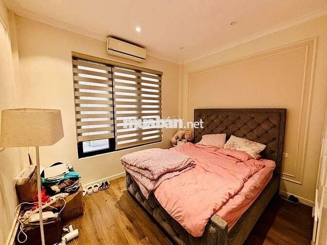 Lô góc Kim Giang. 28m2 3 tầng mt 6.6 hơn 6.x tỷ