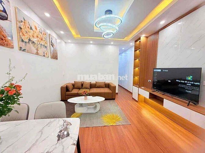 CHỊ THẮM MUỐN NHƯỢNG LẠI CĂN HỘ TẬP THỂ ĐHSP TRẦN QUỐC HOÀN