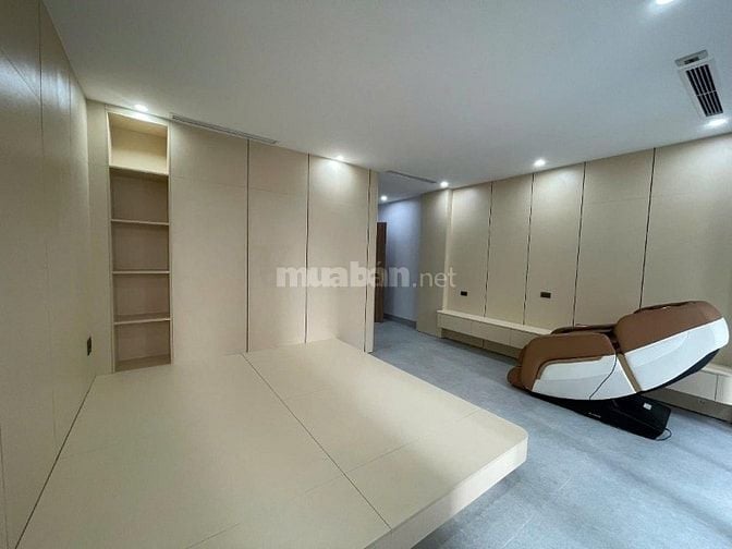 PHÂN LÔ THÁI HÀ 13 TỶ - THANG MÁY - CHÍNH CHỦ