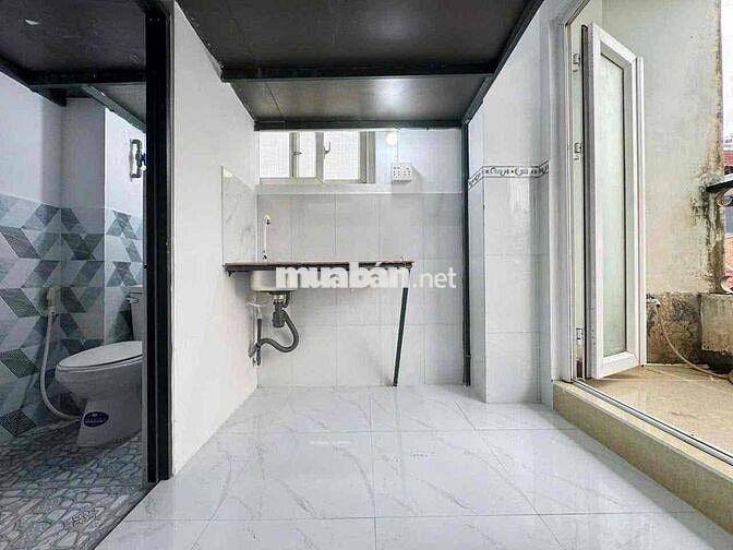 Phòng trọ giá rẻ - Mới 100% ngay Tân Sơn Nhì - Cách ĐH Công Thương 3p