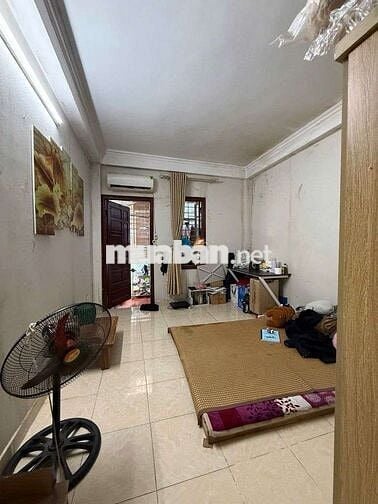 Định Công 35m 4 tầng sổ đỏ chính chủ 5.8 tỷ.