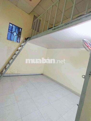 Cần Sang Hợp Đồng Thuê Nhà Kinh Doanh Phòng Trọ Giá Rẻ Quận 4