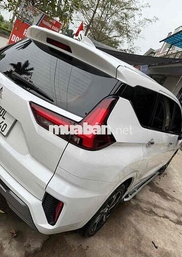 Mitsubishi Xpander 2023 Premium 1.5 AT - 28000 km