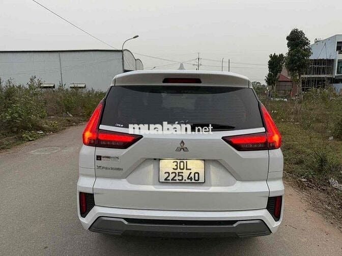 Mitsubishi Xpander 2023 Premium 1.5 AT - 28000 km
