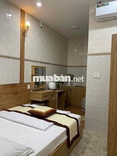 CHÍNH CHỦ BÁN GẤP NHÀ 3 TẦNG MẶT TIỀN TRƯỜNG CHINH – GIÁ RẺ BẤT NGỜ!