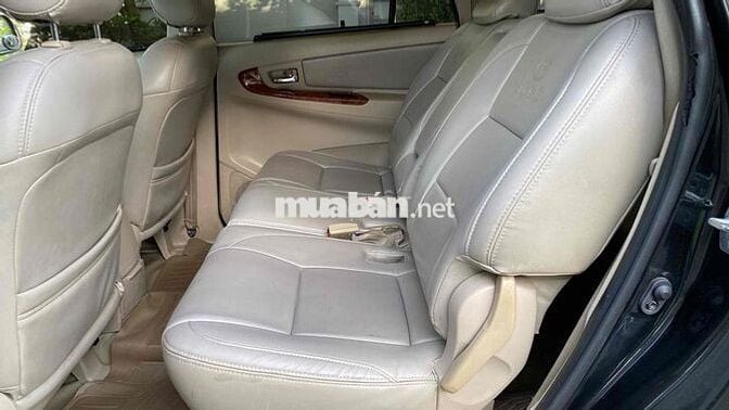 siêu phẩm innova 2008 ( quá mới ) có một kg hai