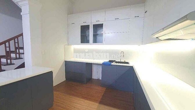 NHÀ BIỆT THỰ CỔ PHỐ TỨ LIÊN - GIÁ ĐẦU TƯ - Ô TÔ TRÁNH 20M - Ở SƯỚNG