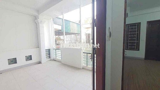 NHÀ BIỆT THỰ CỔ PHỐ TỨ LIÊN - GIÁ ĐẦU TƯ - Ô TÔ TRÁNH 20M - Ở SƯỚNG