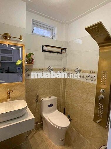 CHÍNH CHỦ BÁN GẤP NHÀ 3 TẦNG MẶT TIỀN TRƯỜNG CHINH – GIÁ RẺ BẤT NGỜ!