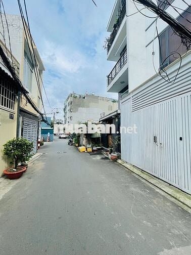 Bán nhà Hẻm 21 Nơ Trang Long DT 103m2, P13, Q. Bình Thạnh
