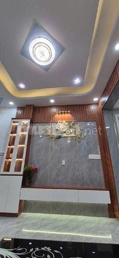 Nhà ĐẸP 03 Tầng SHR Ngay Cầu Nguyễn Khoái, 4x14m