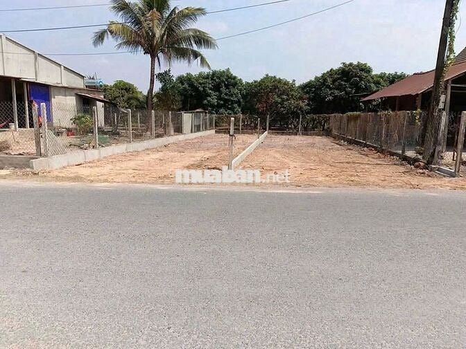 CÂN TIỀN BÁN GẤP- ĐƯỜNG NHỰA THÔNG 5x25m. Chỉ 450Tr