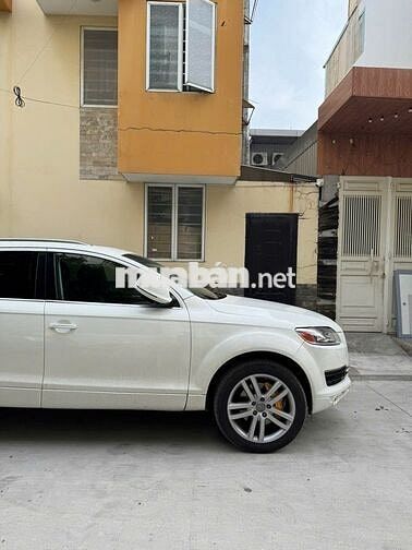 Audi Q7 2006 4.2 AT - 95000 km