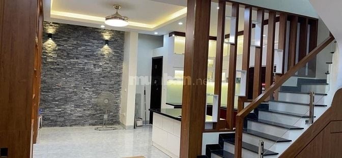 An Dương Vương – Tây Hồ - Ô Tô – 81 M2 – 4 T – MT 6.4 M – Giấ 14.9 Tỷ.