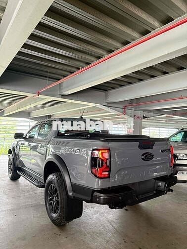 Ford Raptor dk T12/ 2023 odo 26.000 bản full