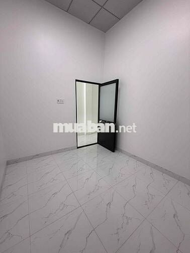 Kẹt tiền gấp bán nhà mới ở ngay 120m2,Long Khánh,Đồng Nai,đường ô tô