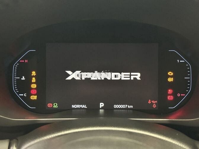 Xpander Premium NEW/ Giảm 100% TB/Xe sẵn giao ngay