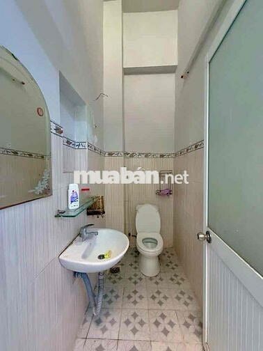 NHÀ MỚI DIỆN TÍCH LỚN 68M2 HCĐ_KHU TÊN LỬA_BÌNH TÂN_GIÁ CHỈ 5 TỶ NHỈNH