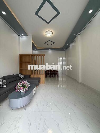 Kẹt tiền gấp bán nhà mới ở ngay 120m2,Long Khánh,Đồng Nai,đường ô tô