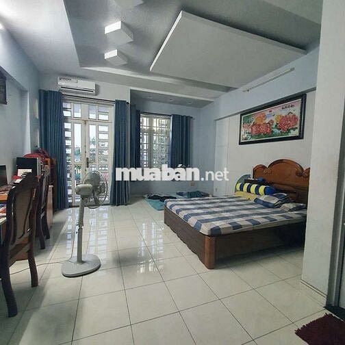 NHÀ BÁN GẦN CHỢ BÀ ĐIỂM HÓC MÔN 5X20 4 TẦNG ĐƯỜNG 10m