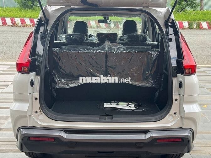 Xpander Premium NEW/ Giảm 100% TB/Xe sẵn giao ngay