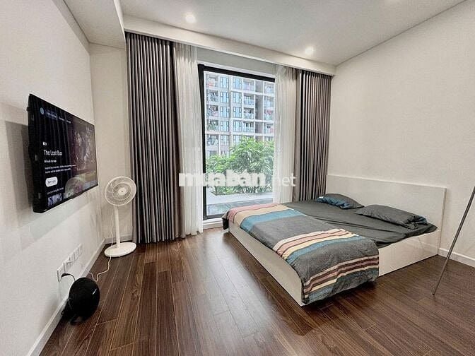 Chính chủ cần bán căn Stu 28m2 toà V3 tầng siêu đẹp