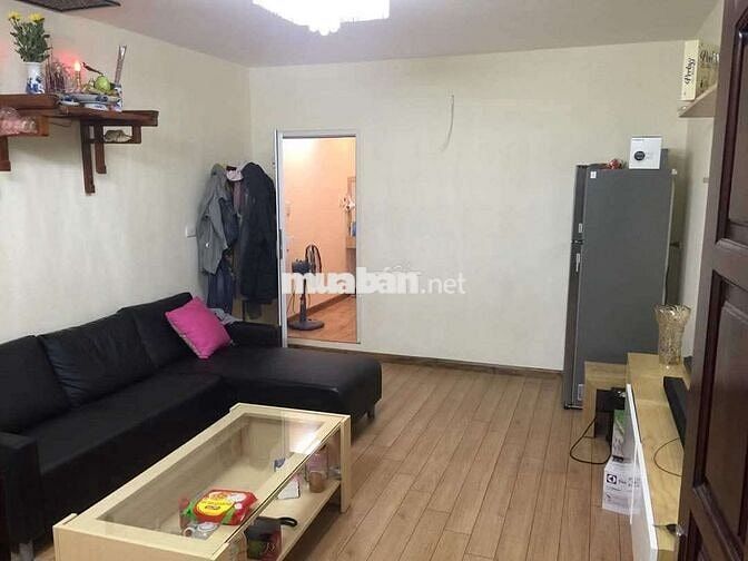 Cho thuê nhà tập thể c5 thanh xuân bắc