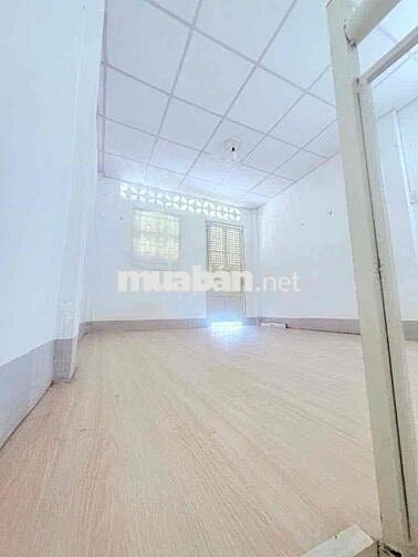 Cống Quỳnh Q1- 16m2 - trệt 1 lầu - SHR - 2,15 tỷ TL