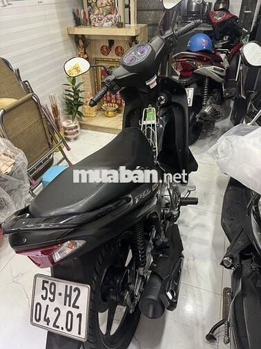 Cần bán Yamaha Sirius 2020 bánh mâm màu đen nhám