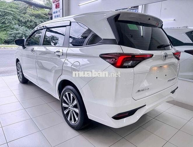Toyota Avanza Premio 1.5 MT 2024 Siêu Lướt