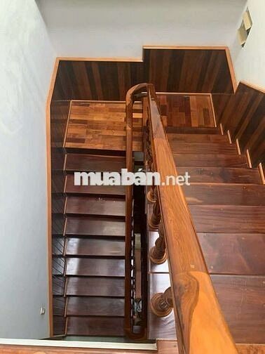 Bán nhà mặt tiền KD đường Hoàng Diệu BMT