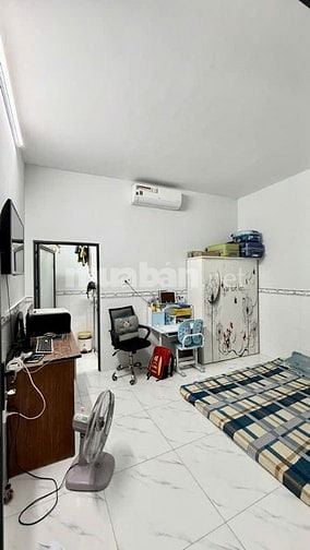 NHÀ HẺM 5 M GIÁP KHU DÂN CƯ VỈNH LỘC, LIÊN KHU 4-5, BÌNH TÂN.