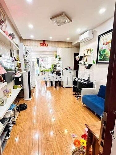 Chung cư Bông Sao Lô A, DT 68m2, full NTCC, có ban công